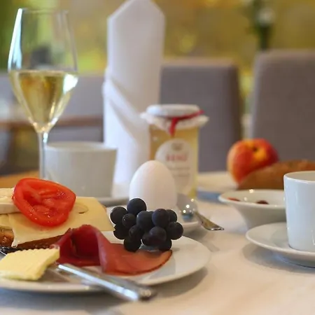 Hotel Benz Weingut&weinhotel *