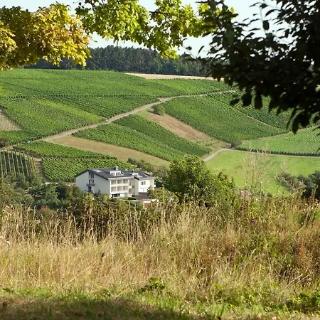 Benz Weingut&weinhotel Lauda-Königshofen