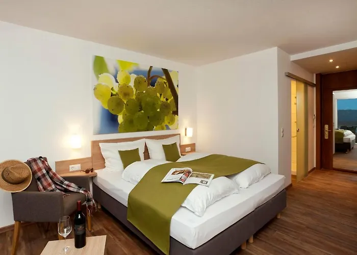 Benz Weingut & Weinhotel Отель *