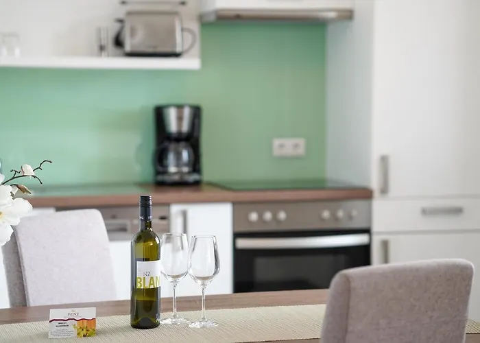 Benz Weingut & Weinhotel Отель *